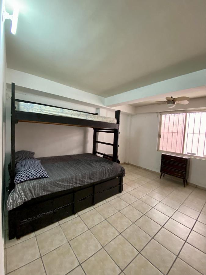 הוילה La Casa Rosa מונטריי מראה חיצוני תמונה